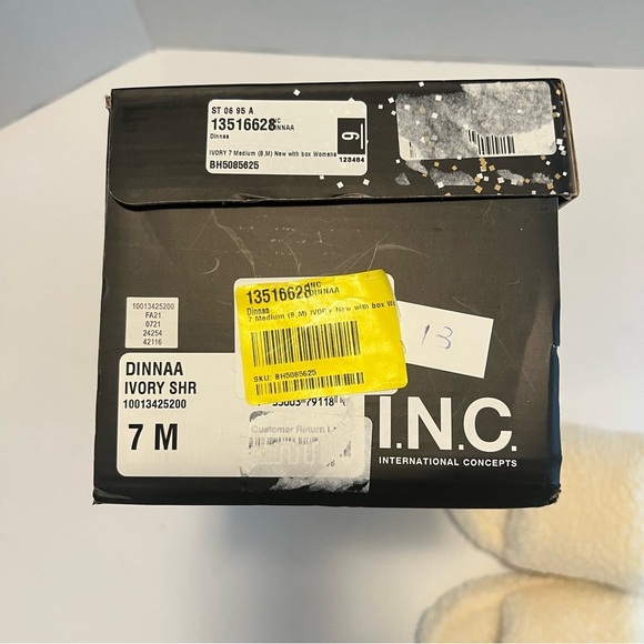 Sherling Ivory Slide open Toe Size 7 Slipper - Picture 6 of 7